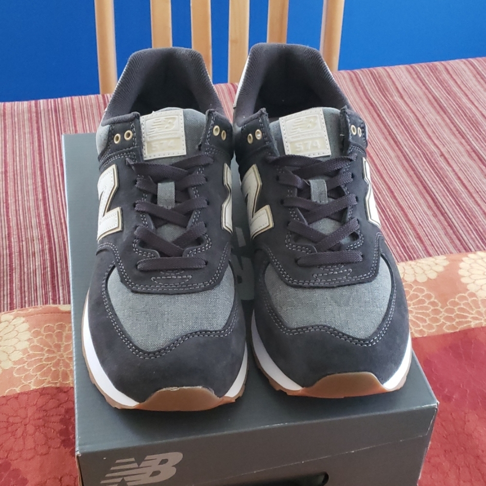 NEW BALANCE 574